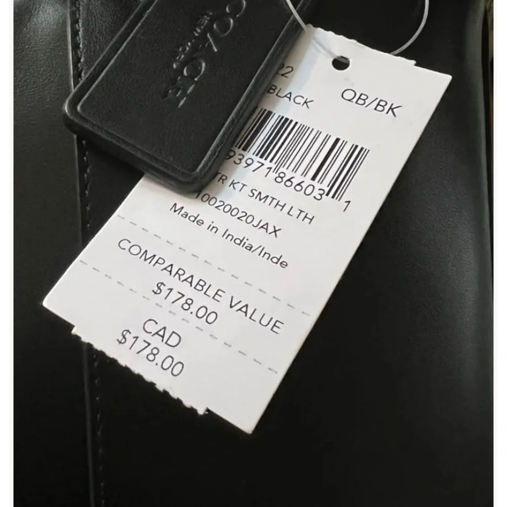 NWT Coach Leather Travel Kit MSRP $178 Black